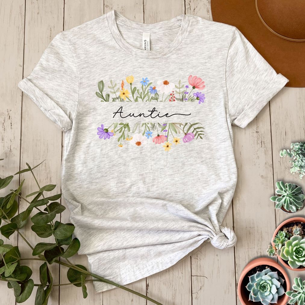 "Auntie" Short Sleeve Tee